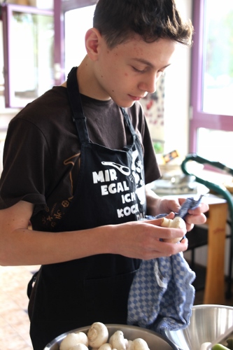 IMG 1979 333x500